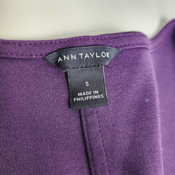 Ann Taylor Shift Dress Purple Floral Embroidered Sleeve V Neck Casual Stretch S - Picture 9 of 15